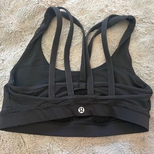 Lulu lemon sports bra size 6